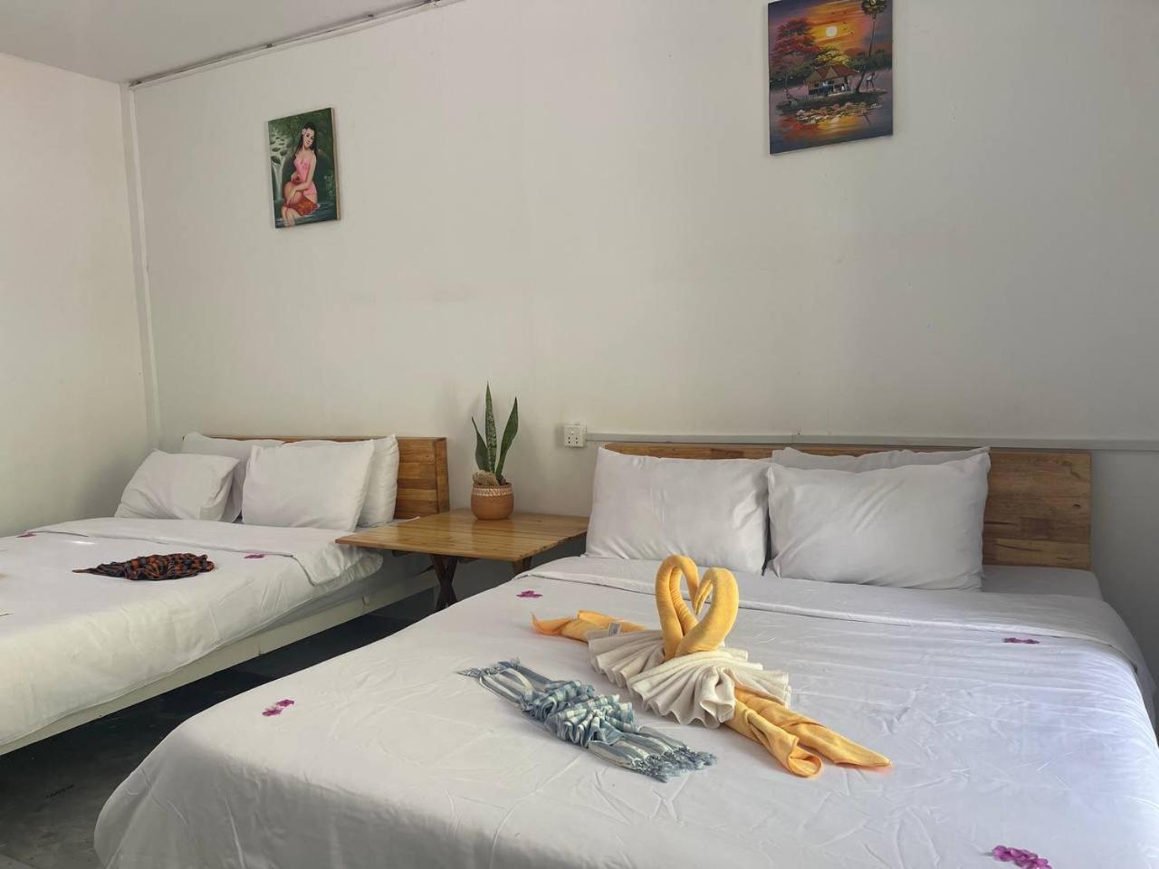 Koh Rong Beach Hostel And Bungalows Kaoh Touch Екстериор снимка