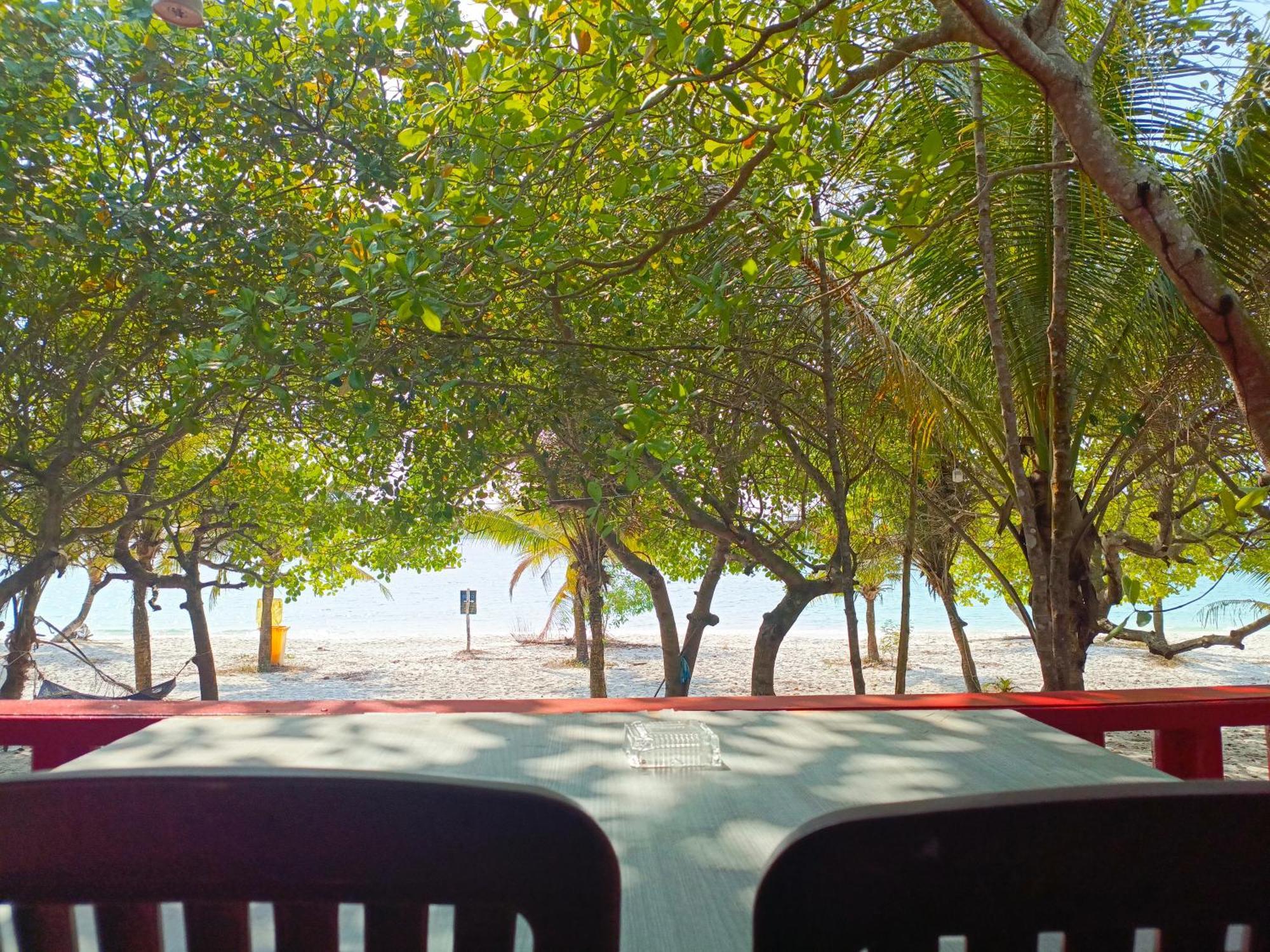 Koh Rong Beach Hostel And Bungalows Kaoh Touch Екстериор снимка
