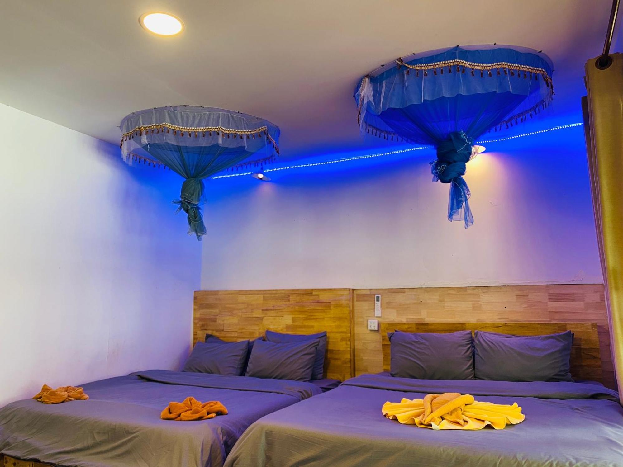 Koh Rong Beach Hostel And Bungalows Kaoh Touch Екстериор снимка