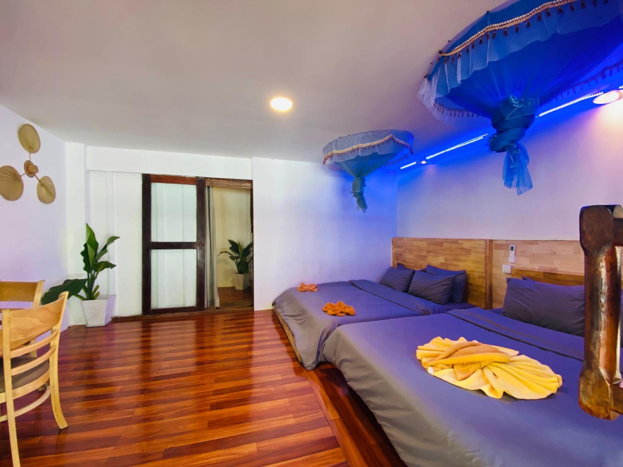 Koh Rong Beach Hostel And Bungalows Kaoh Touch Екстериор снимка